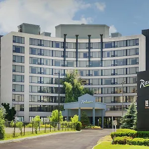 Hotel Radisson East Toronto